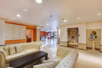 Avenida De Hotel