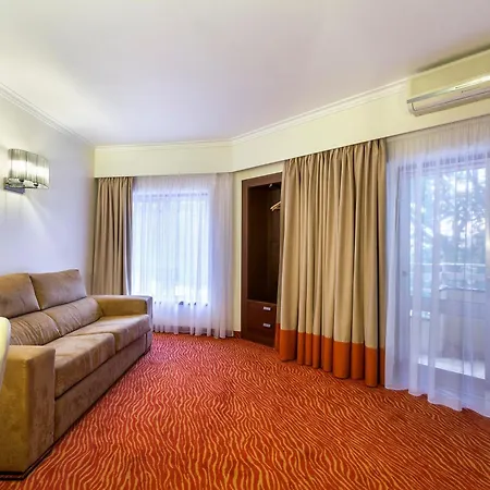 ホテル アベニーダ デ ファティマ