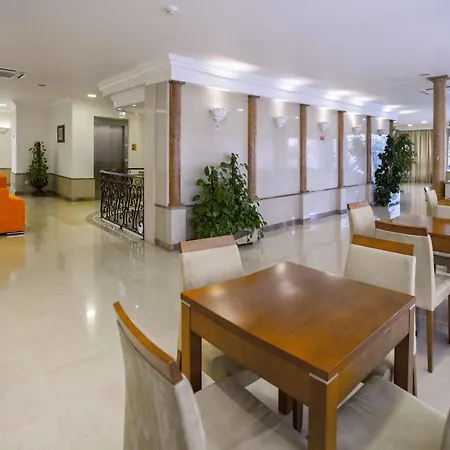 Avenida De Hotel Fatima