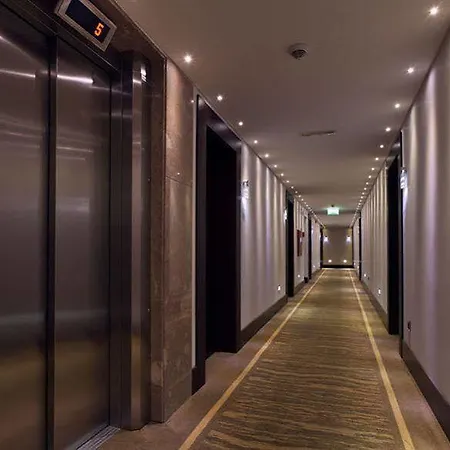 ホテル アベニーダ デ ファティマ