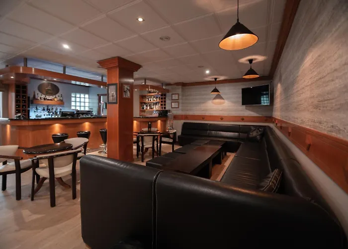 فندق Avenida De 3*