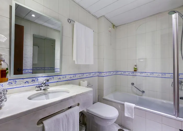 Avenida De فندق 3*